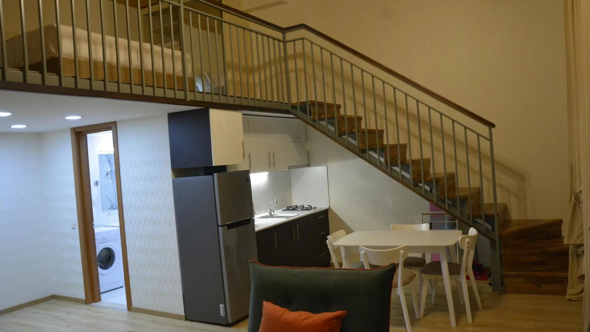 Tovstonogovi Street Apartment Tbilisi